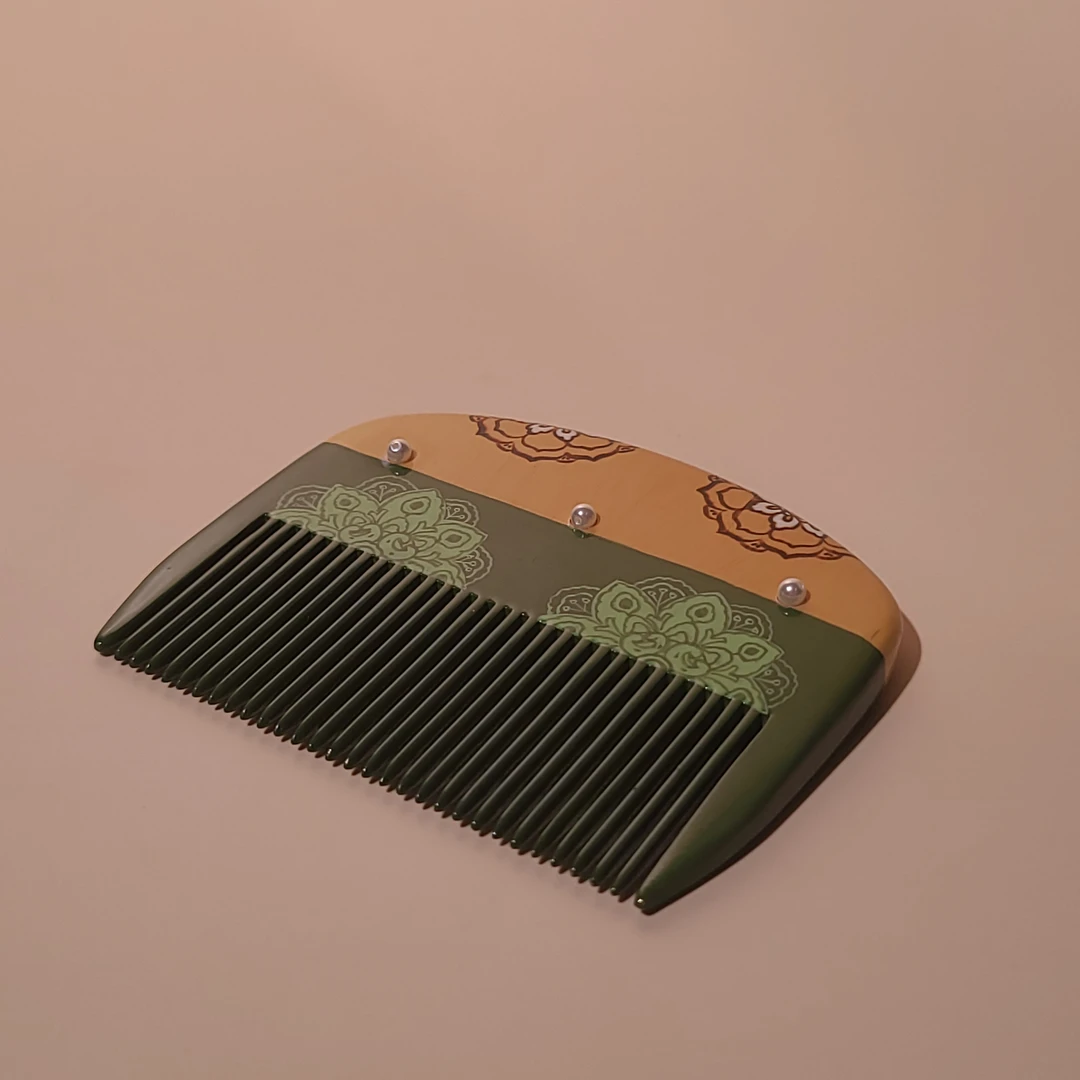 白象唐代古风插梳黄杨烙画彩绘镶珠宽版