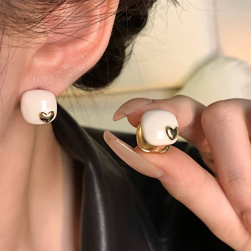 黄铜锆石耳饰 韩国新款轻奢小众素圈耳扣女ins潮百搭气质双面