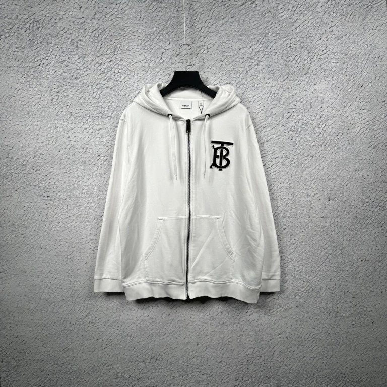 99新  Burberry 巴宝莉/博柏利 白色拉链卫衣  尺码：XXL