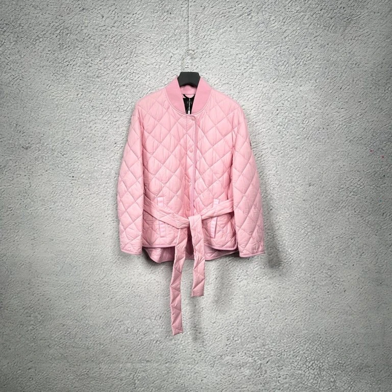 99 Moose Knuckles 加拿大剪刀粉色格纹羽绒服带腰带尺码:M