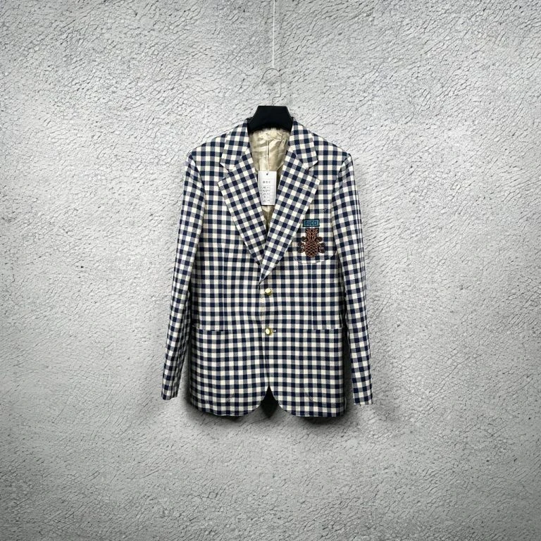 全新 Gucci 古驰 高定成衣秀款白蓝棋盘格外套 公价2w+  尺码：48