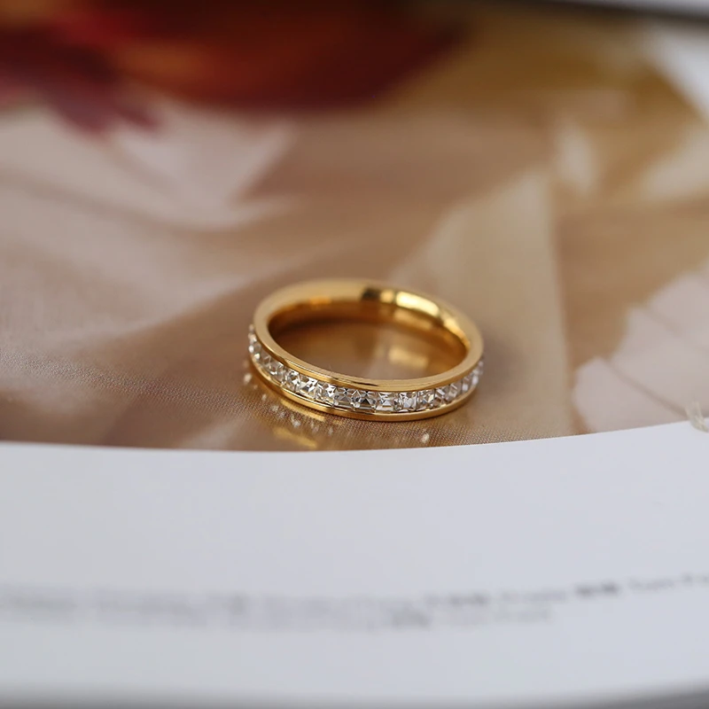 钛钢戒指 不掉色简约轻奢满钻满天星戒指女百搭高级感食指戒A04