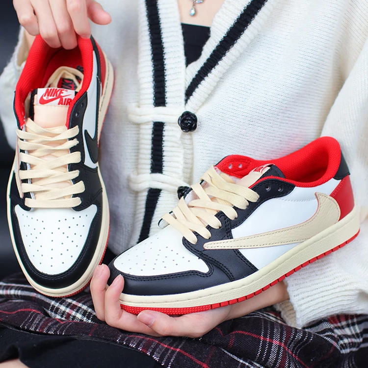 NIKE/耐克 AJ1 LOW芝加哥红情侣百搭低帮板鞋【定制球鞋】