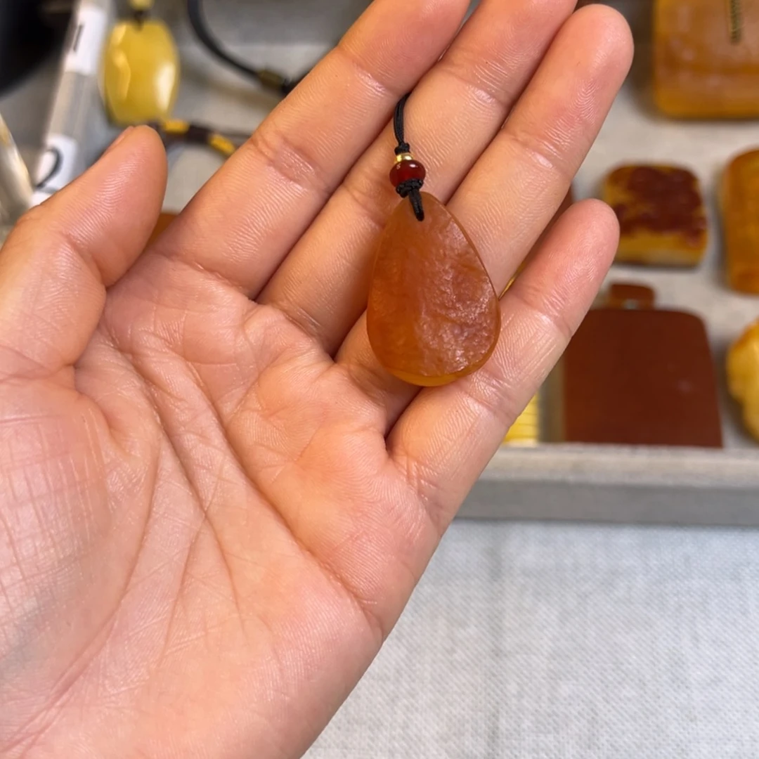 【闪购商品】蜜蜡裸石未镶嵌