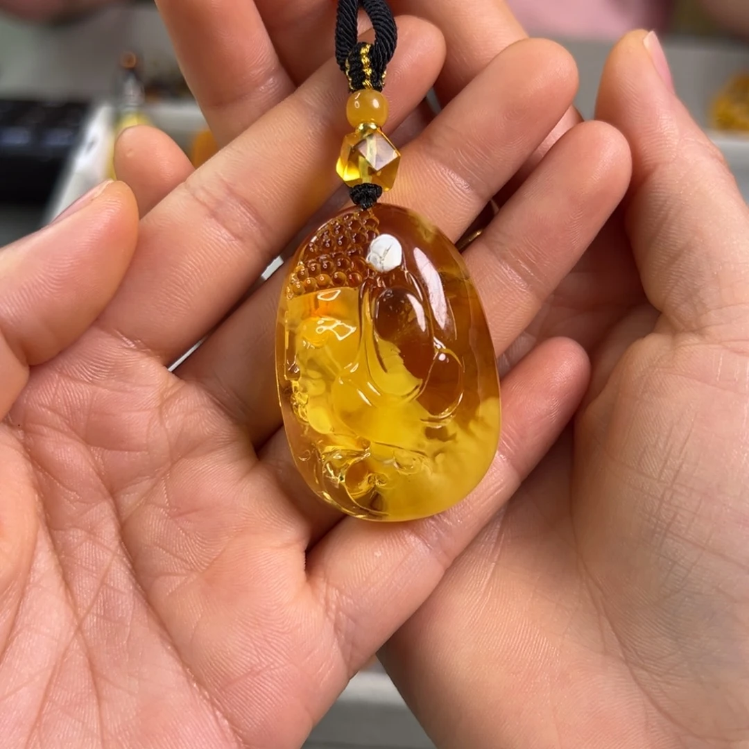 琥珀裸石未镶嵌蜜蜡