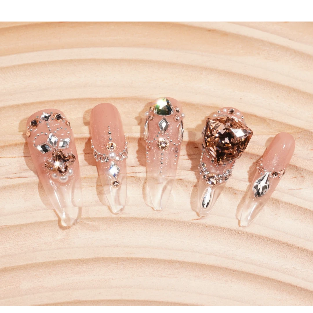 【赤麟杨妃】手工新款穿戴甲显白长款美甲轻奢施华洛美甲贴可拆卸