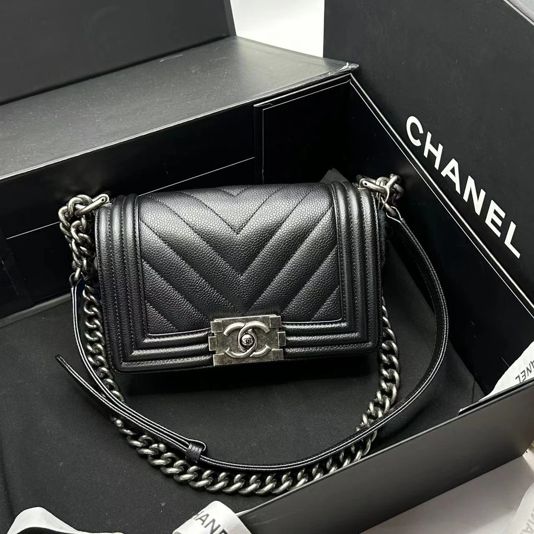 95新 Chanel/香奈儿 艾瑟尔奢品/黑银leboy小号v纹单肩包/5465