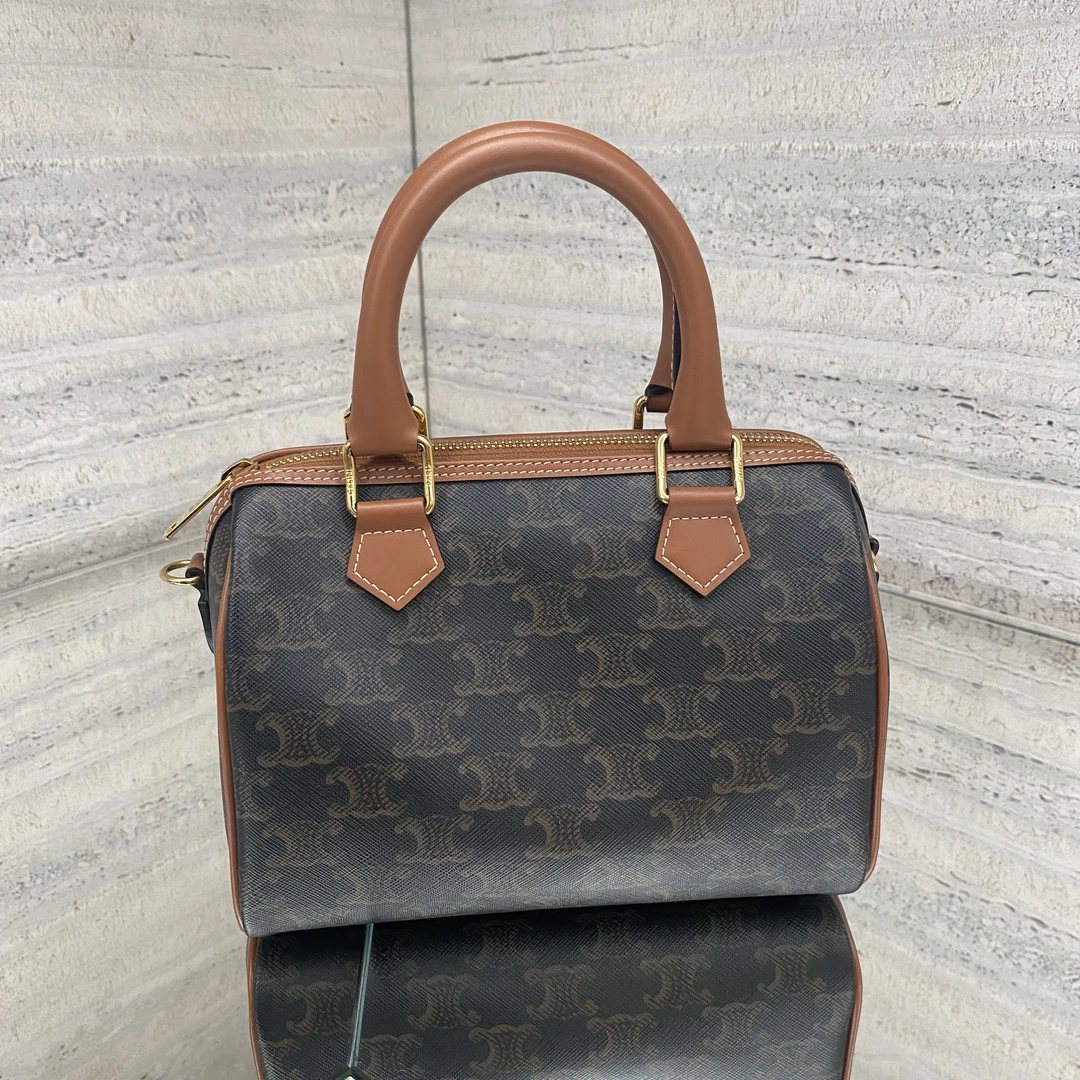 全新未使用 Celine/思琳 celine老花波士顿