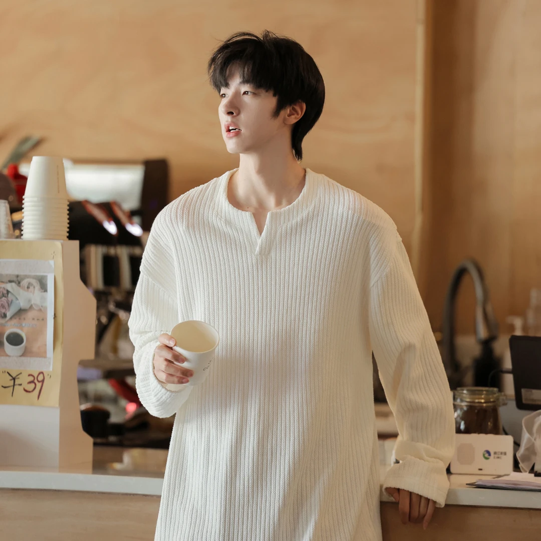 慵懒风肌理感小v领长袖T恤提花休闲卫衣宽松情侣上衣