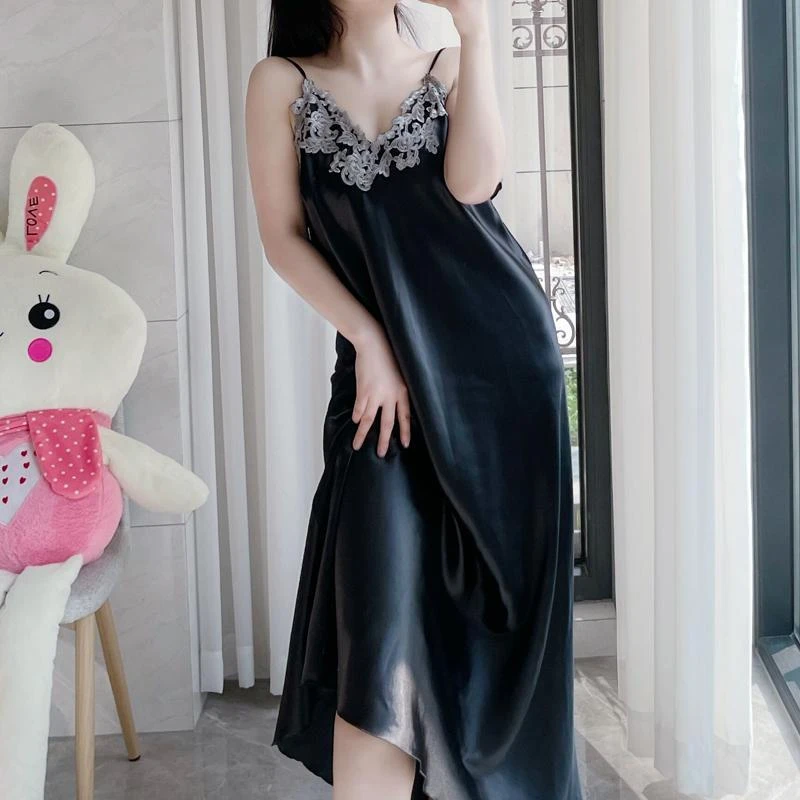 300斤特大码超长到脚踝睡裙大码200斤胖mm夏长款v领吊带睡衣女ins