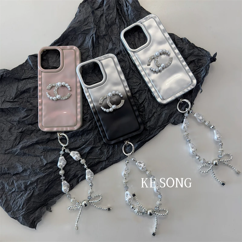 定制潮牌珍珠满钻时髦黑白渐变适用苹果15/14/13/12/11手机壳