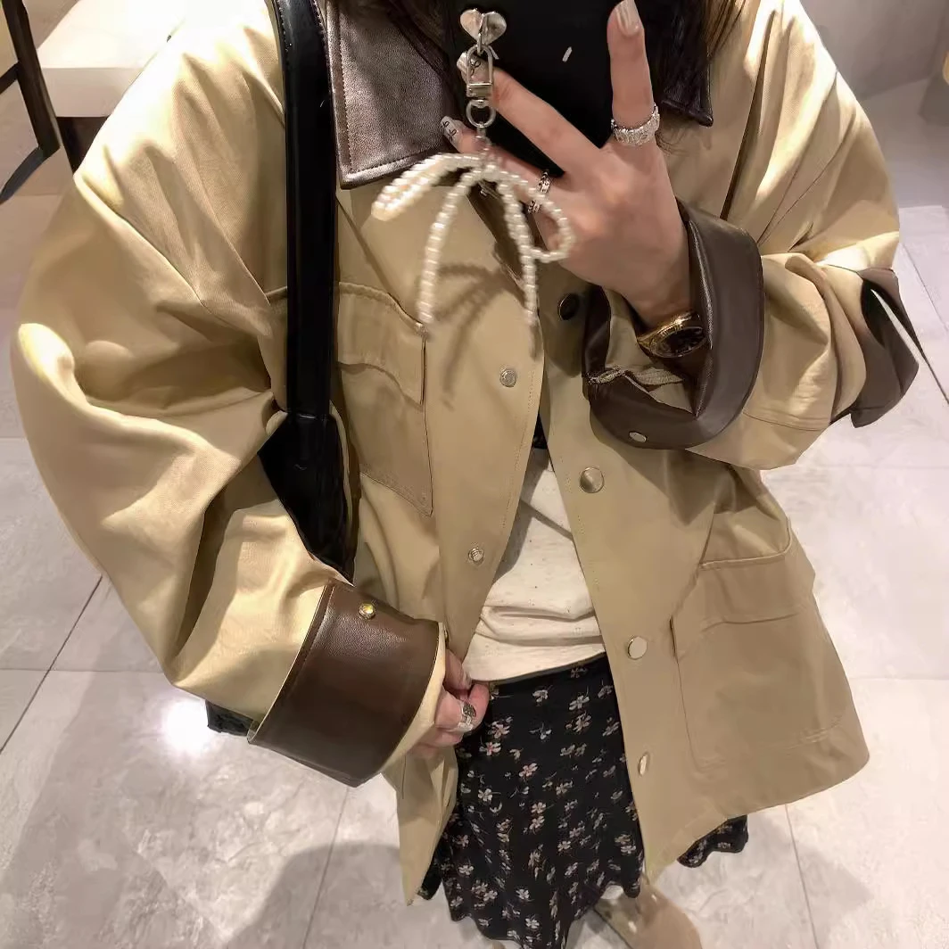 PU皮拼接撞色设计上衣女外套工装外套女春秋秋季女外套卡其色风衣
