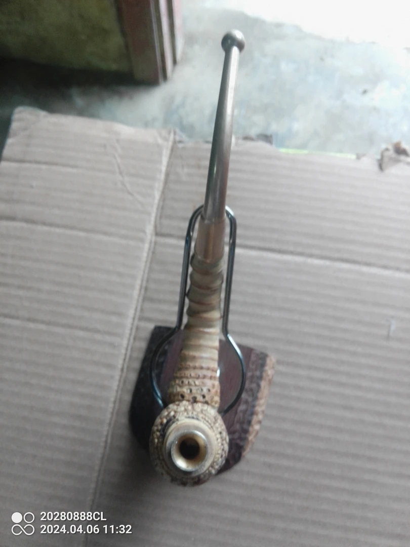 贵州手工雕刻手把件