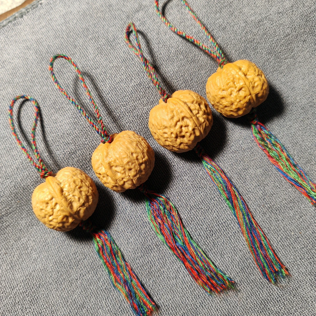 云南铁核桃手把件鱼子球粗筋蛇皮球小秋子精品挂件