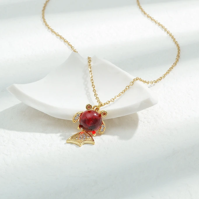 铜合金项链 韩版时尚微镶锆石满钻小金鱼项链女个性百搭气质轻奢