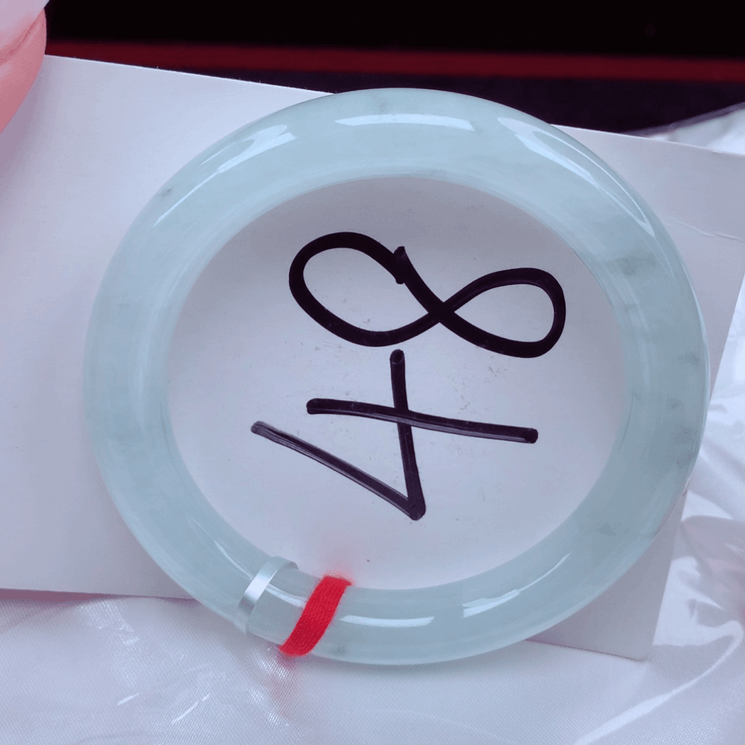 翡翠手镯未镶嵌翡翠手镯777