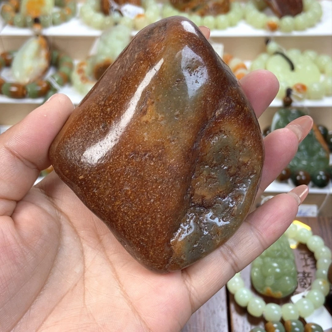 岫岩河磨玉（透闪石质玉）把件未镶嵌