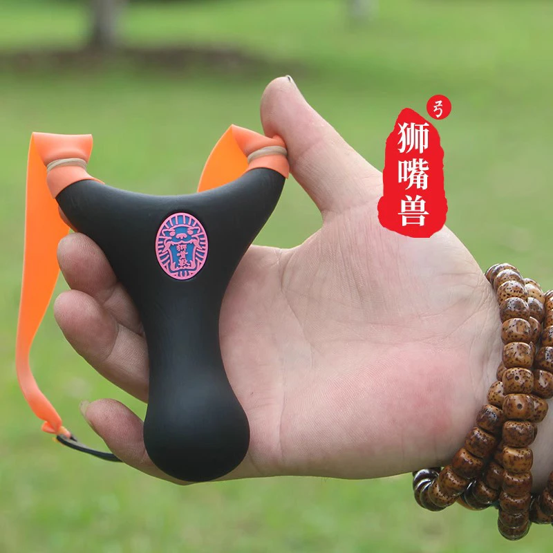 林中勇士户外狮嘴兽竞技扁皮弹猎弓上手快树脂弹弓叉反曲龅牙包邮