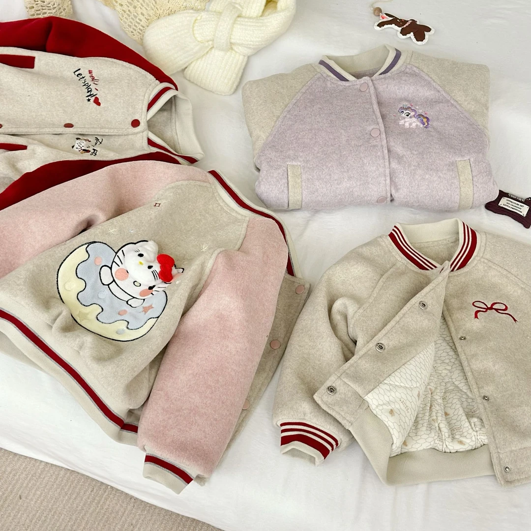 可以过冬的温变呢子棒球服~冬季卡通蚕 丝棉外套HS55191