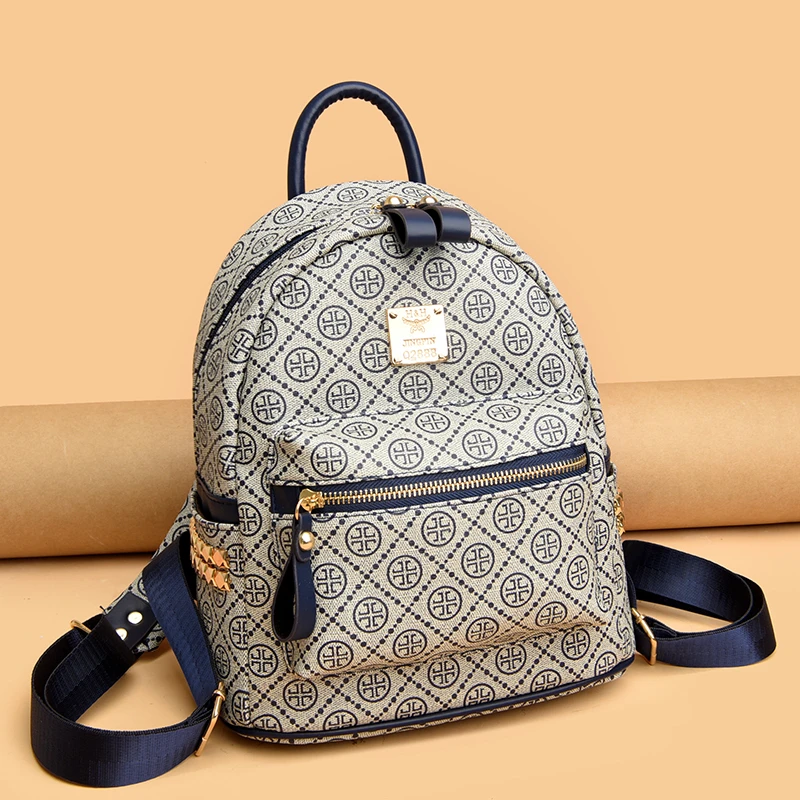 米琦袋鼠女士大容量洋气简约双肩包2025新款简约百搭旅行背包书包