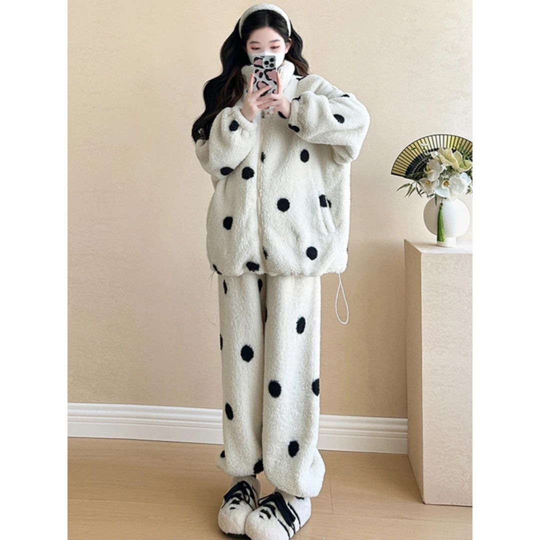 韩版显瘦孕妇装洋气秋冬新款加绒珊瑚绒休闲波点上衣裤两件套家居