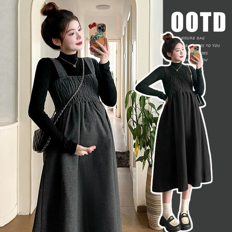 韩版显瘦孕妇装洋气秋冬连衣裙新款毛呢背带裙打底衫两件套