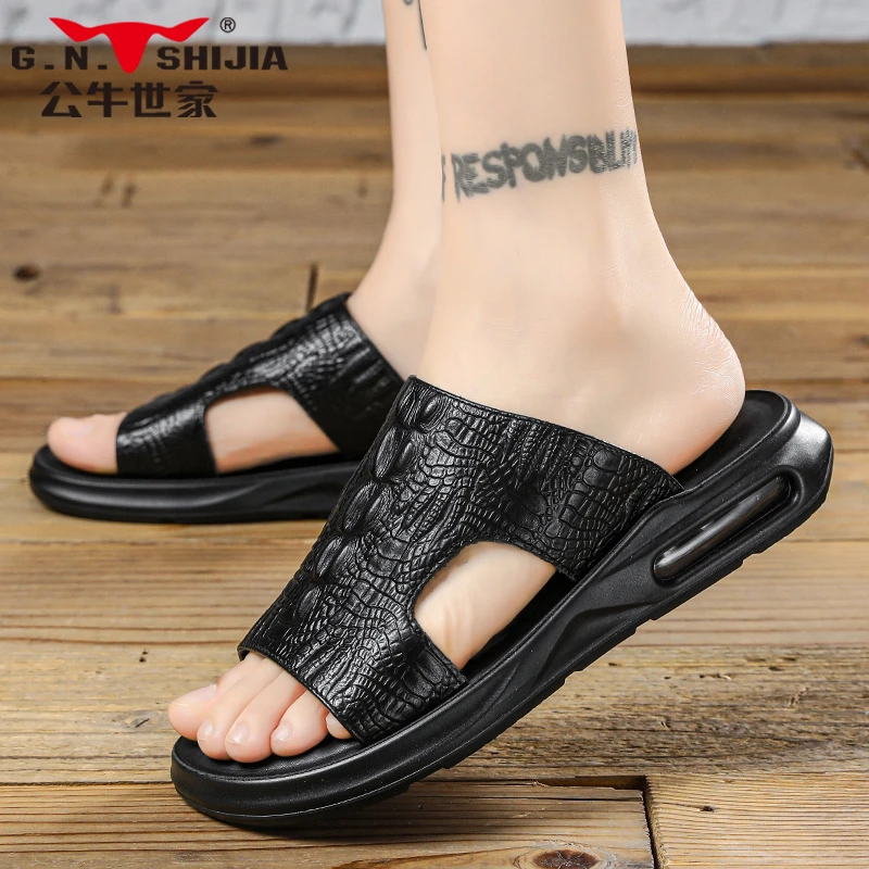 公牛世家凉鞋男夏季时尚休闲软底外穿鳄鱼纹拖鞋舒适气垫沙滩潮鞋