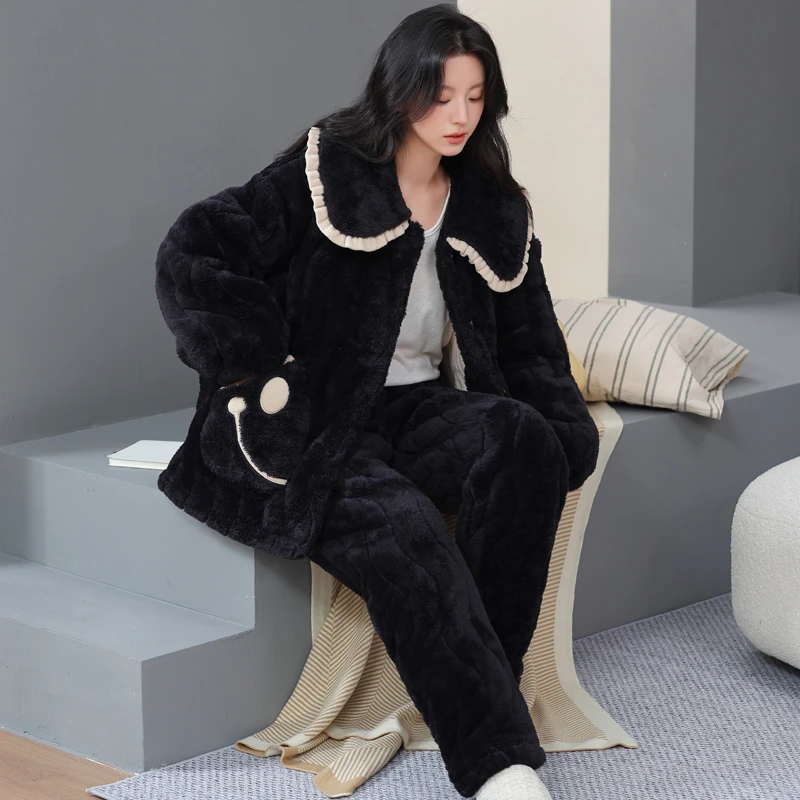 珊瑚绒睡衣女款秋冬加厚加绒2025新款三层夹棉甜美洋气家居服套装