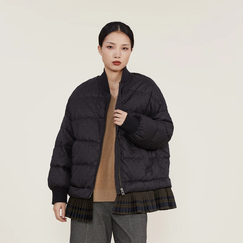 谜底冬新款棒球领宽松中长款羽绒服女下摆拼接保暖外套224MY1732