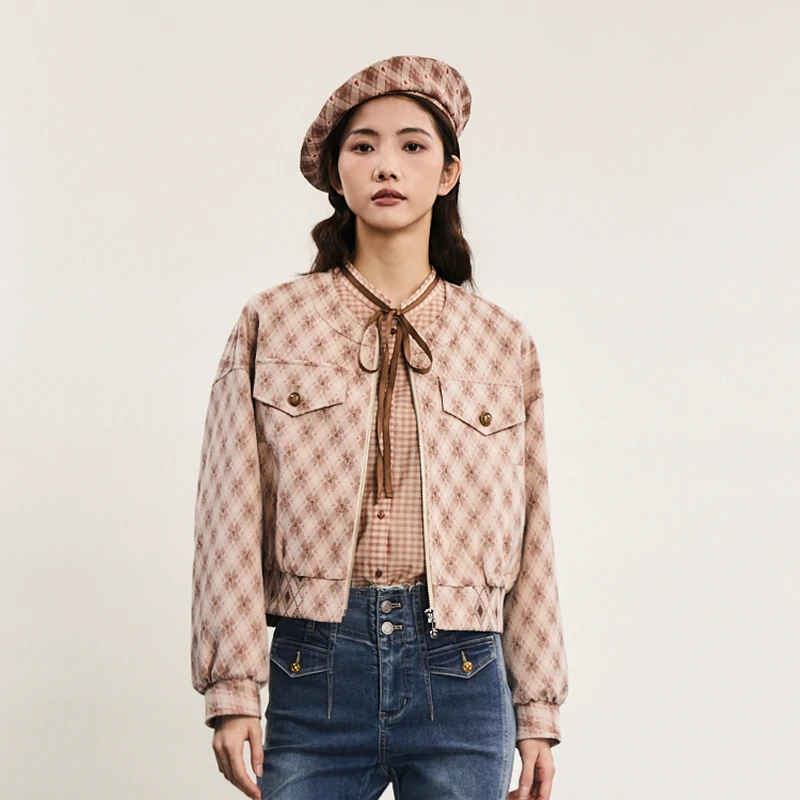 谜底短款外套女2024春新款时尚气质提花圆领宽松夹克衫241MW0121