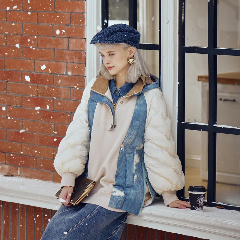 谜底连帽羽绒服女秋冬新款时尚拼接大廓形中长款鸭绒234MY1591