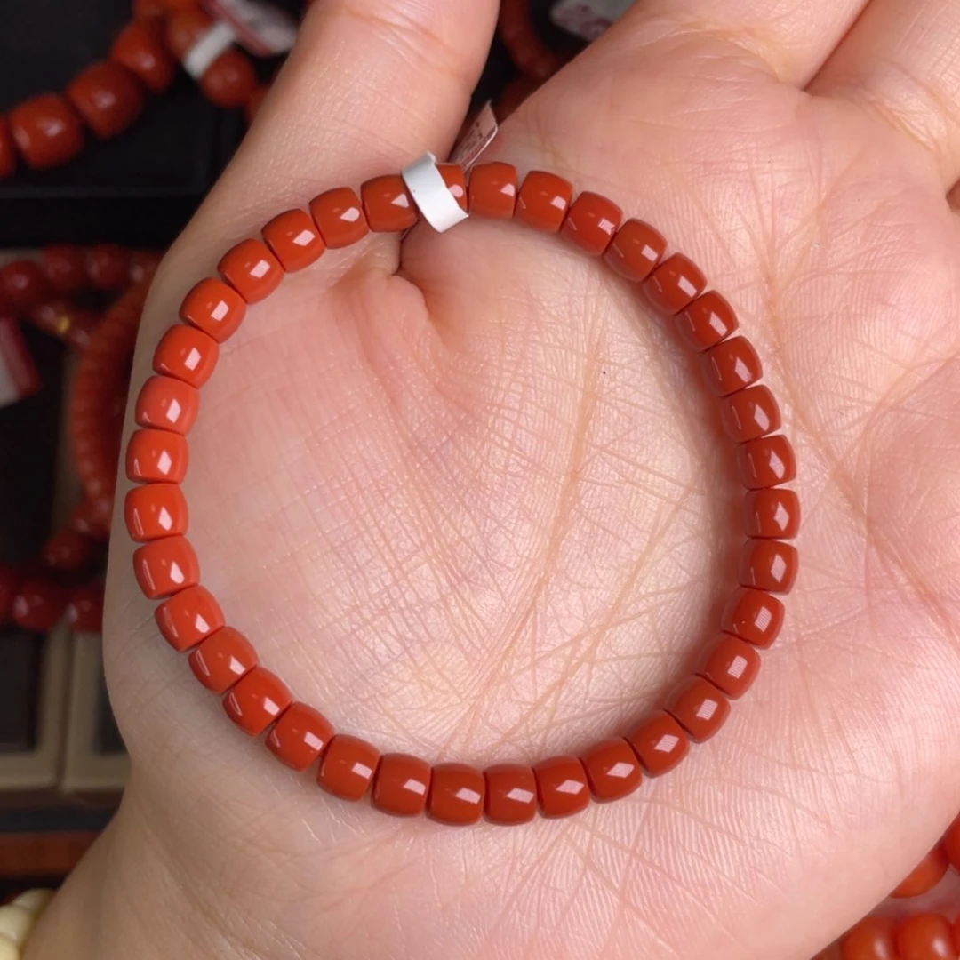 【闪购商品】南红玛瑙手链未镶嵌心****错满肉满色花