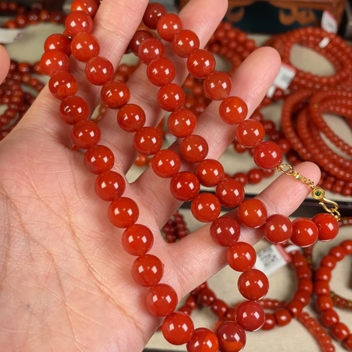 南红玛瑙手链未镶嵌楽***?
