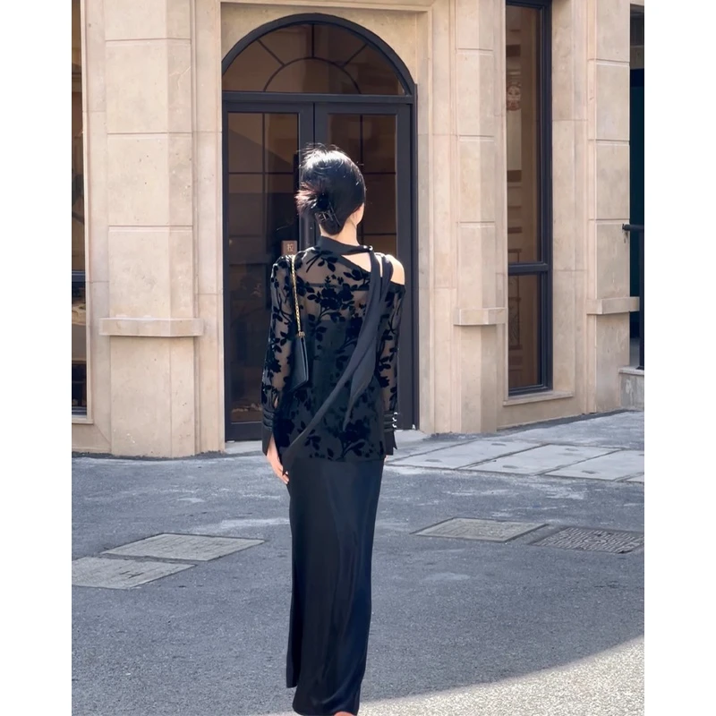 she satin"松弛美学" 植绒斜肩衬衫AE4BSC10