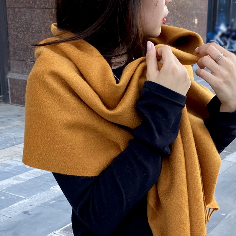 纯羊毛绵羊毛羔毛纯色百搭净色围巾披肩加厚70*200百搭学生长款