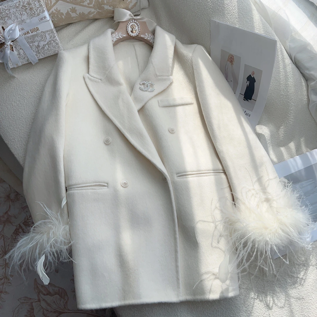 2024冬款【初暖】中长款设计感双面呢大衣气质羽毛拼接宽松西服外套