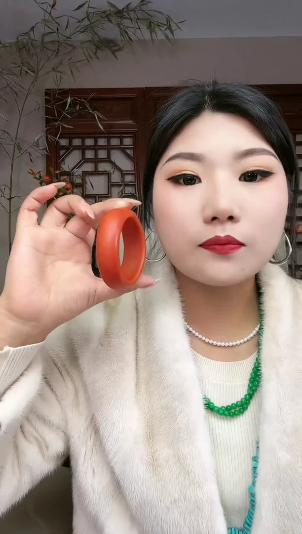 【闪购商品】琥珀手镯未镶嵌A76