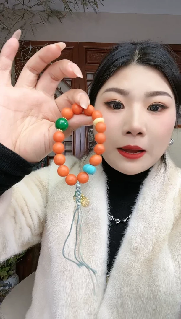【闪购商品】蜜蜡手链未镶嵌48