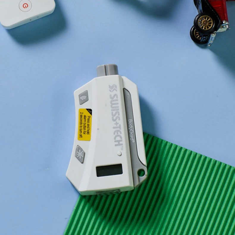 瑞士科技Swiss+Tech汽车安全锤破窗器多功能车载神器逃生应急装备