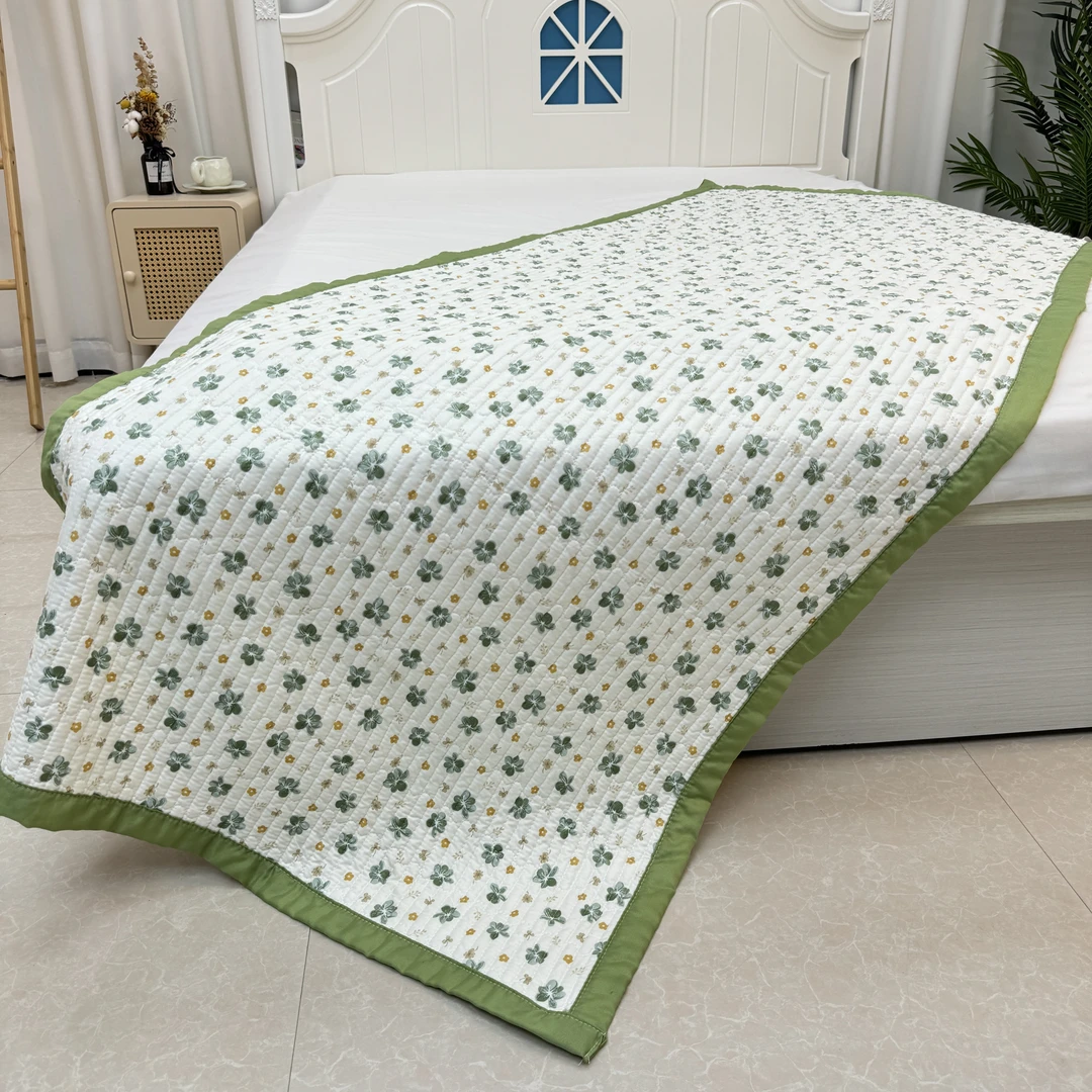 【密语花园 微瑕 床盖 】90x220厘米 双面绗缝加厚多功能床盖沙发垫