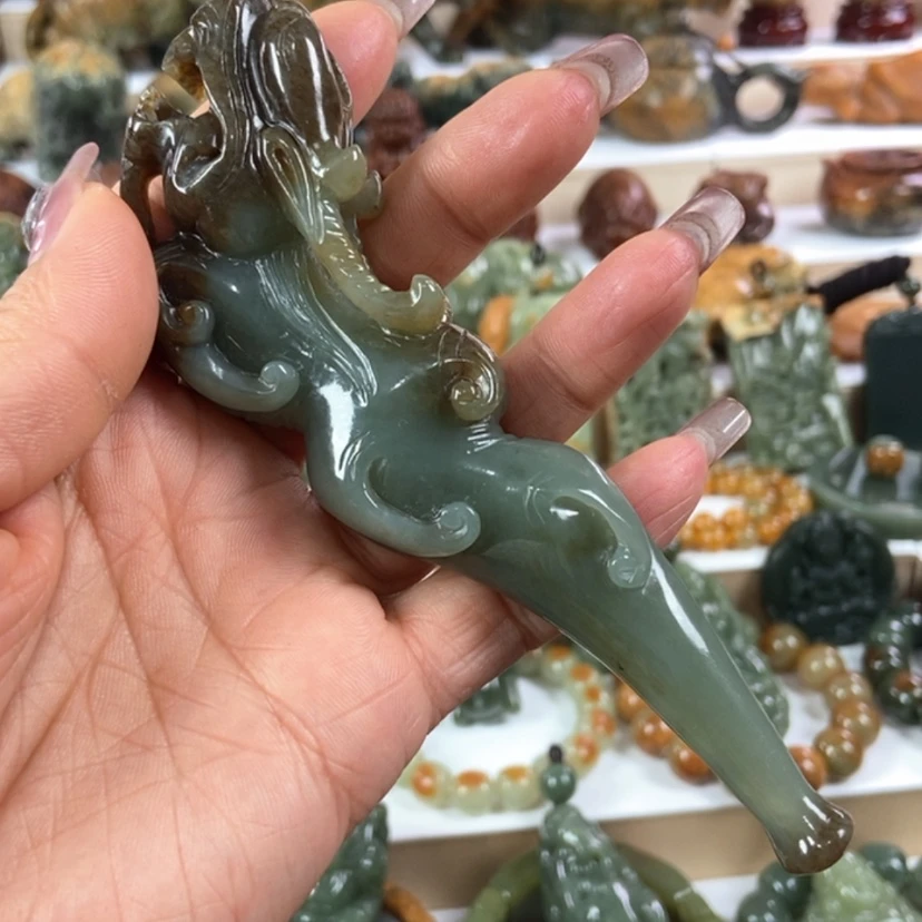 【闪购商品】岫岩河磨玉（透闪石质玉）把件未镶嵌?*拉