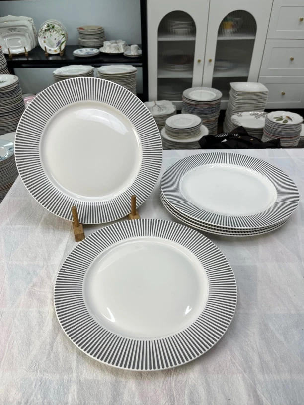 欧式陶瓷餐具简约风浮雕出口尾货套装餐具10.5英寸浮雕灰4个装