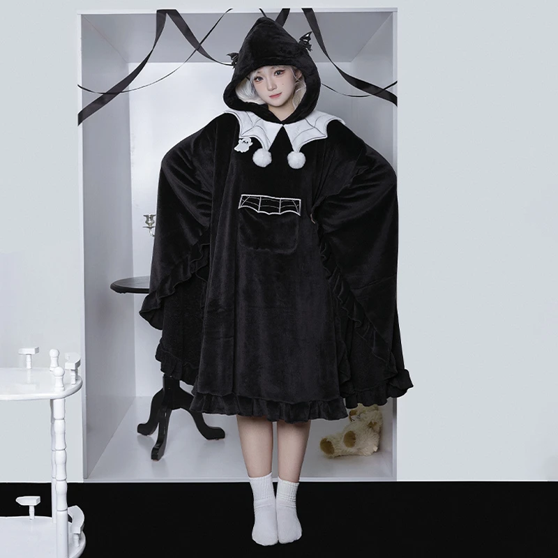 【幽幽灵】withpuji原创设计宽松连帽法兰绒斗篷带口袋秋冬季lolita