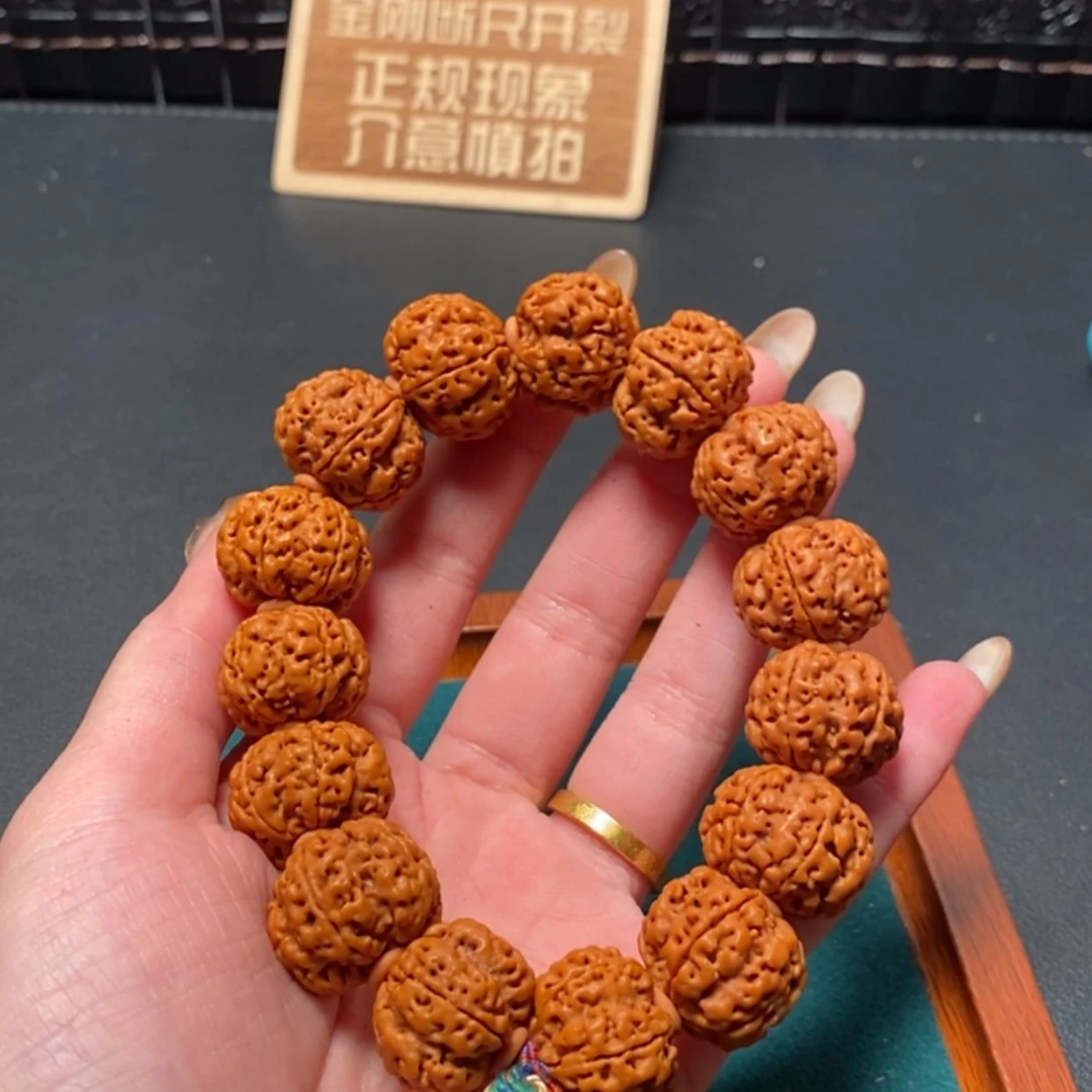 【闪购商品】金刚菩提手串200