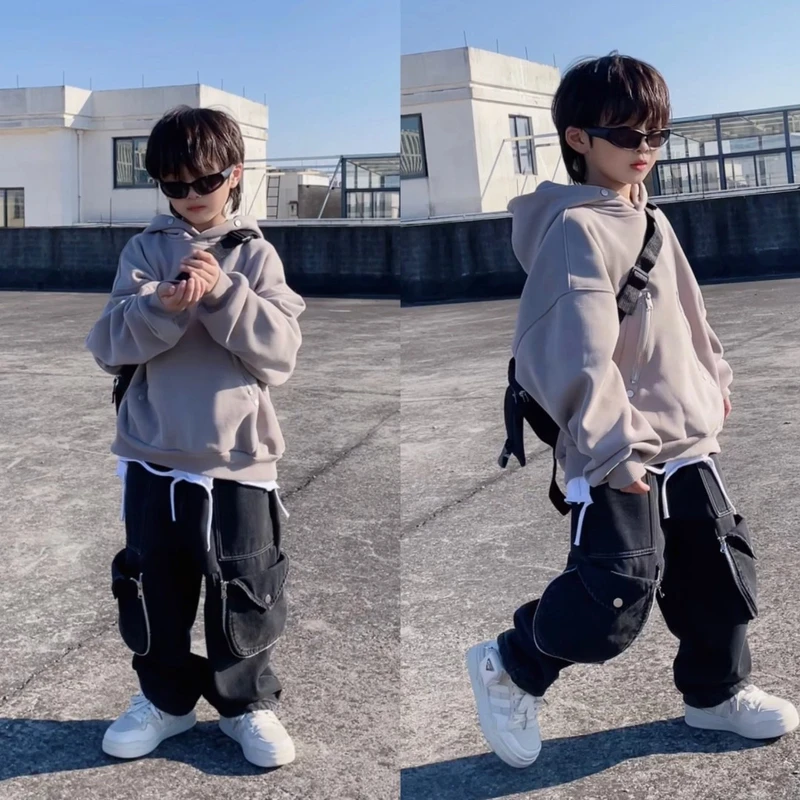 三乐乐家儿童秋冬款重工潮酷加绒洋气保暖宽松前面拉链连帽卫衣