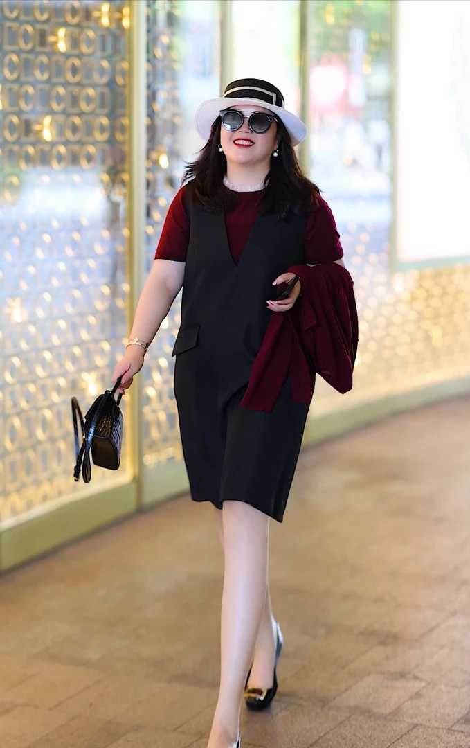 【深圳霞姐】春季新品定制大码女装V领坎肩马甲背心裙