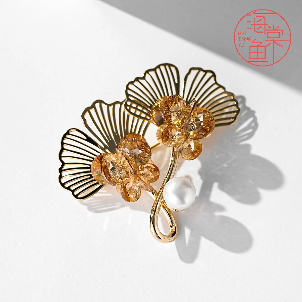 GD725【施华洛】香槟银杏胸针