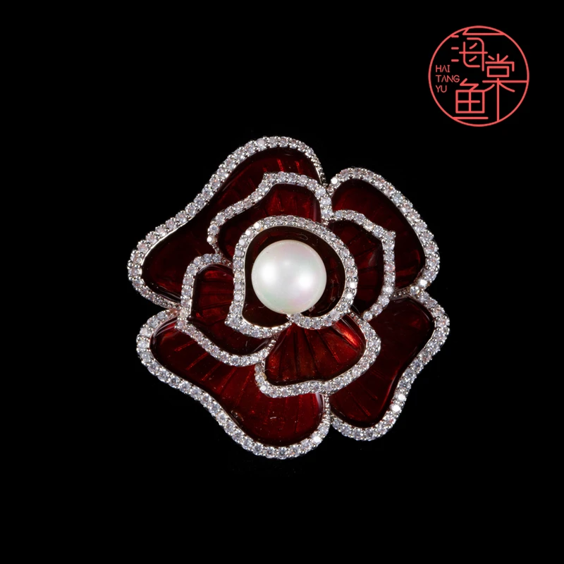 铜合金合成锆石胸针 百搭精致经典红山茶胸针3005