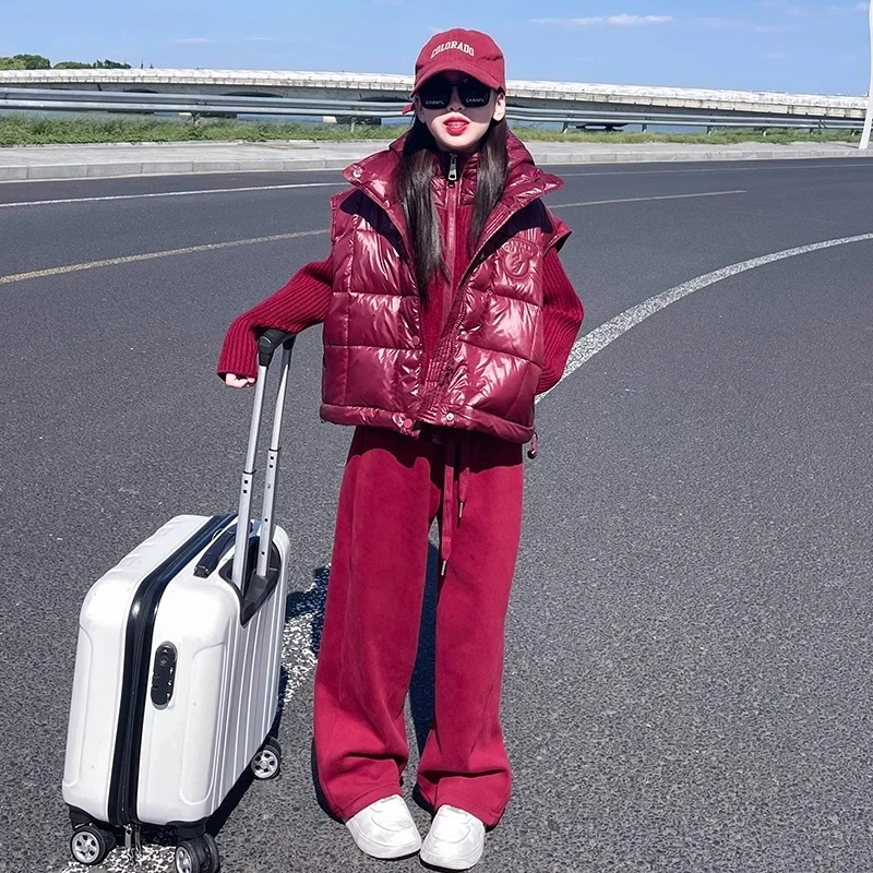 女童针织连帽毛衣洋气棉马甲秋冬季2025新款韩版加绒休闲裤三件套