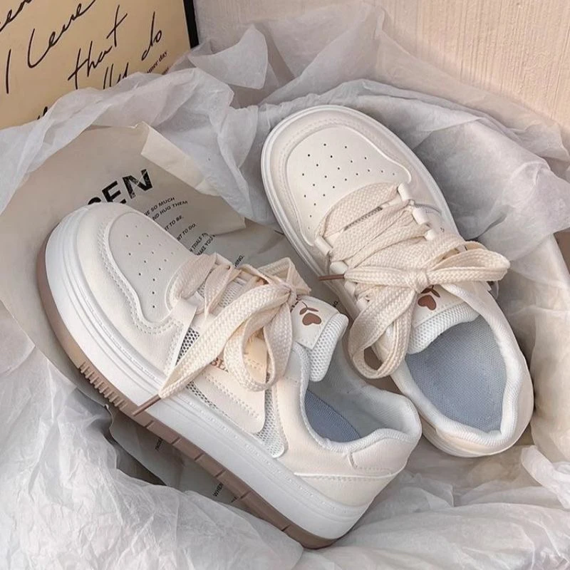 夏季网面透气小白鞋女2025新款学生板鞋运动休闲板鞋爆款百搭鞋子